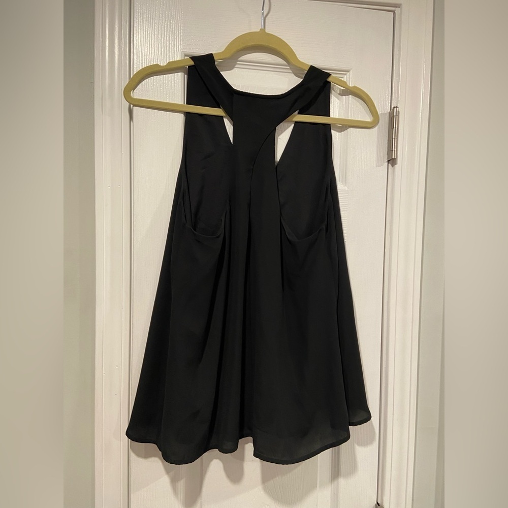 Banana Republic Black Keyhole Twist Racerback Tank Top Shell Flowy Lined Size S - Picture 8 of 10